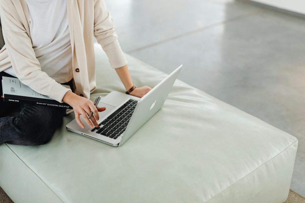 Guia Completo dos Empréstimos Online em Papua Nova Guiné: Das Instituições Tradicionais aos Serviços Digitais - Como solicitar emprestimo online em Papua Nova Guine?