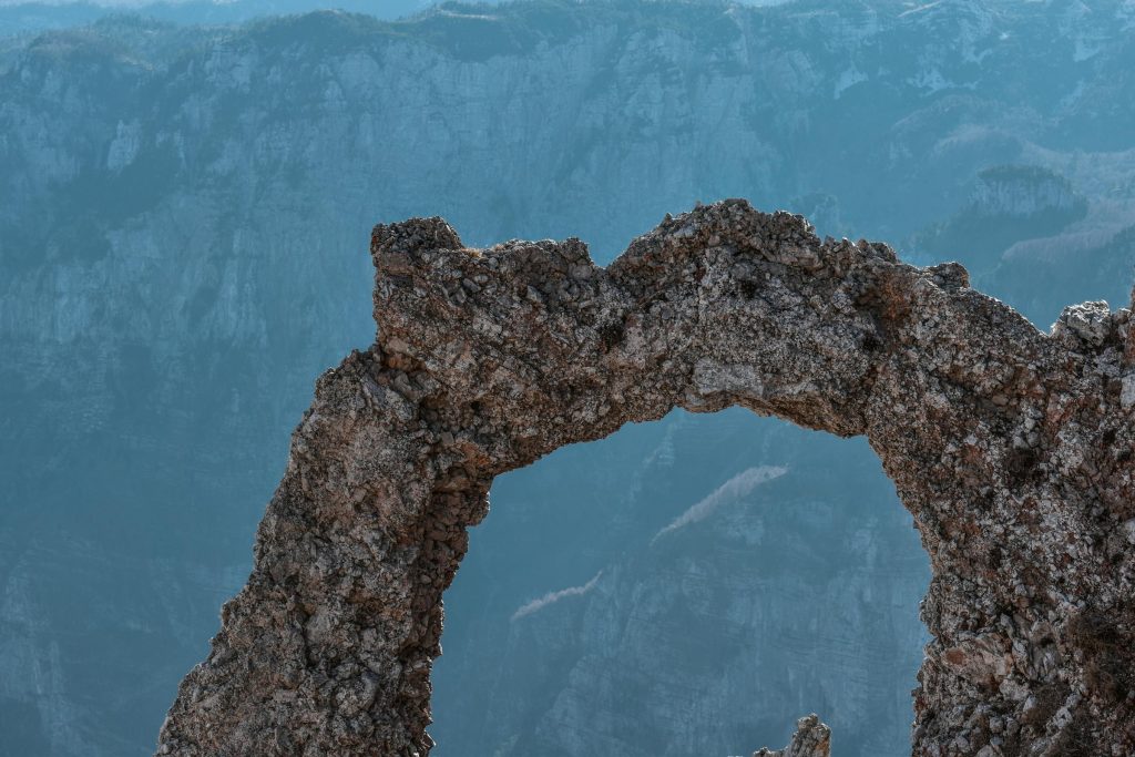 Guia Prático para Encontrar Emprego nas Principais Indústrias da Bósnia e Herzegovina - Melhores oportunidades de emprego na Bosnia e Herzegovina